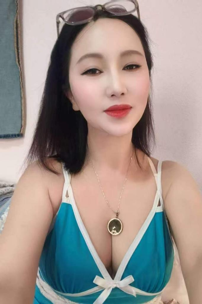 Chica busca chico en Madrid: Chica busca chico