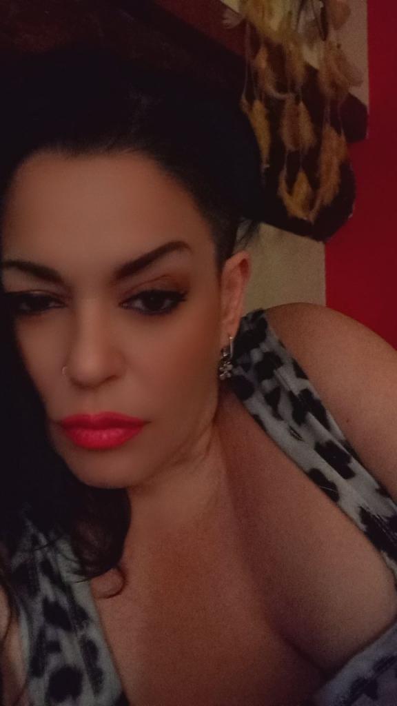 Chica busca chico en Zaragoza: 