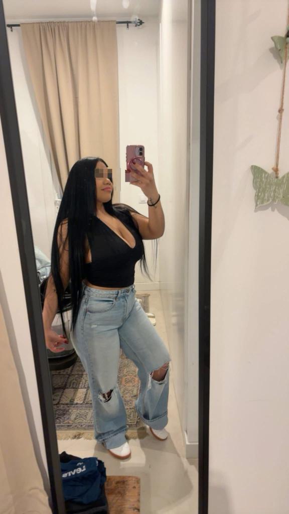604261002: Chica busca chico en La Coruña