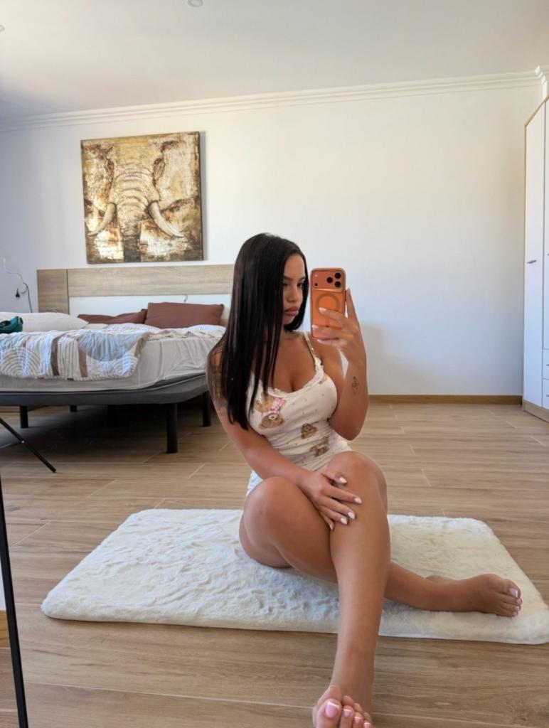 Chica busca chico en Barcelona: 