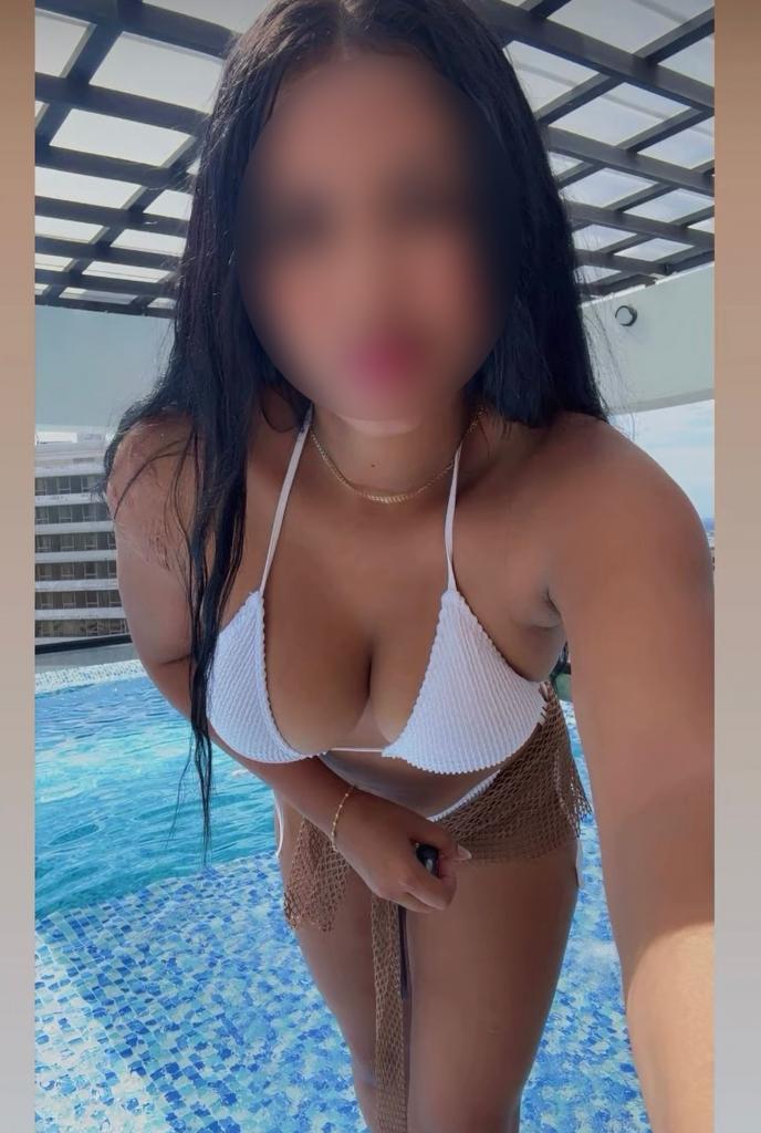 632046108: Chica busca chico en Pontevedra