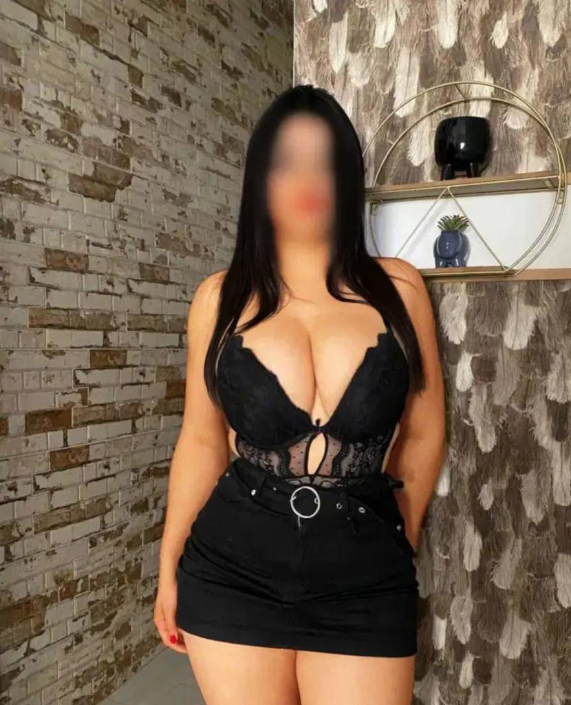 Chica busca chico en Murcia: 