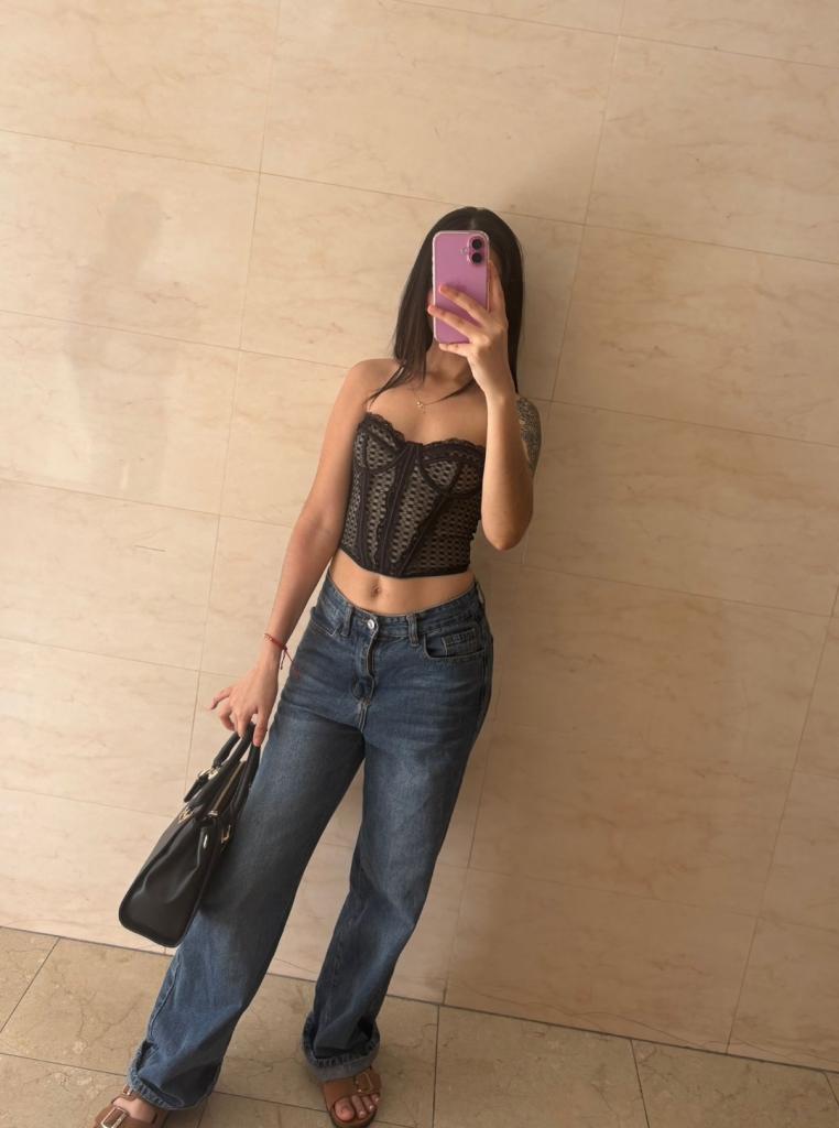 Chica busca chico en Tenerife: 