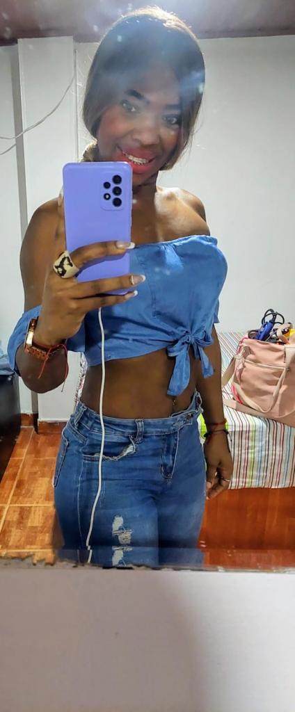 615452079: Chica busca chico en Guipúzcoa
