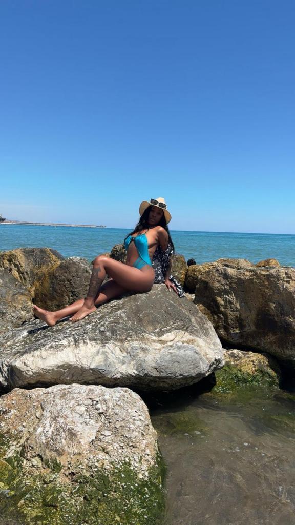 652265703: Chica busca chico en Málaga