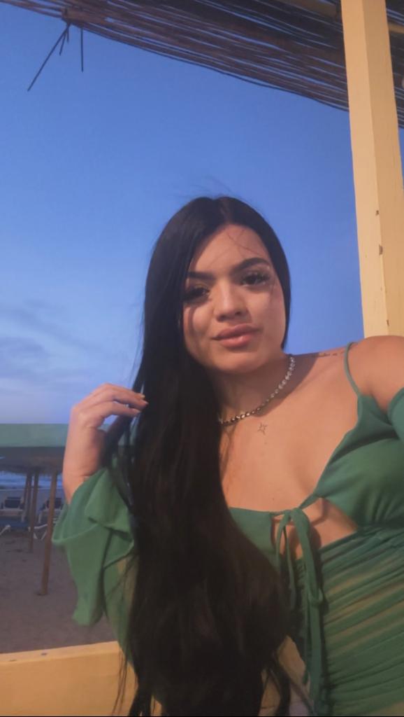691277085: Chica busca chico en Málaga