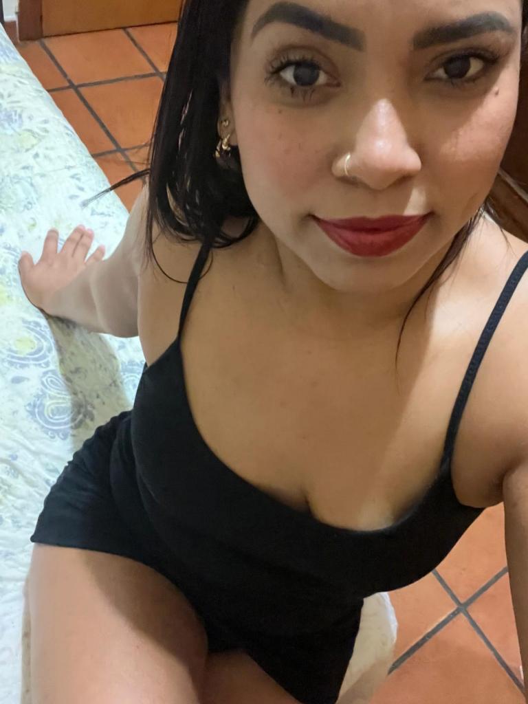 603905605: Chica busca chico en Menorca