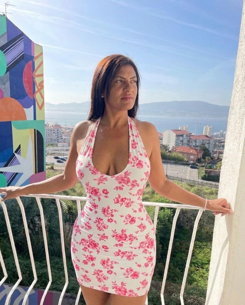 612275761: Chica busca chico en Pontevedra