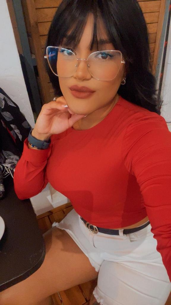 Chica busca chico en Ceuta: 