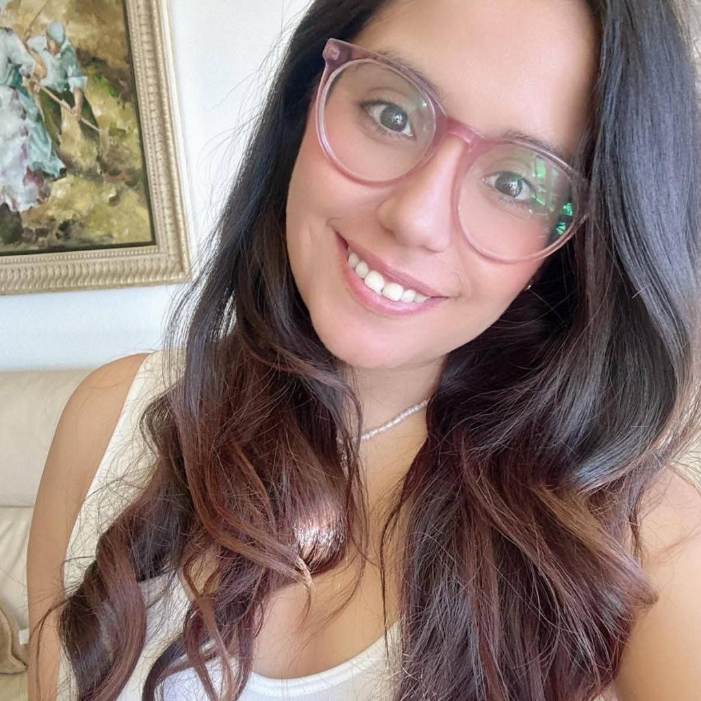 653627918: Chica busca chico en Granada