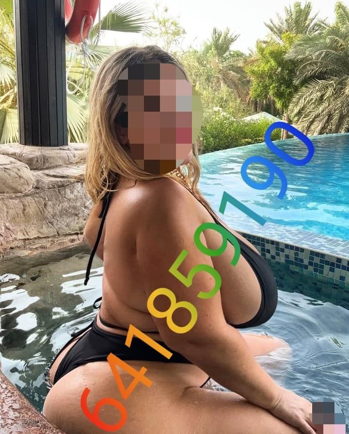 Chica busca chico en Cádiz: 
