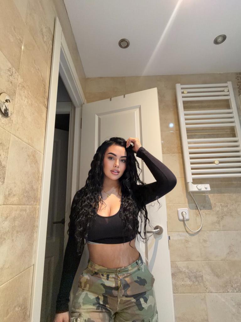 632940179: Chica busca chico en Tenerife