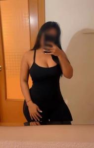 655811771: Chica busca chico en Ibiza