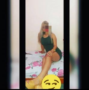 743034945: Chica busca chico en Lugo