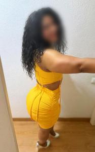 631262582: Chica busca chico en Barcelona