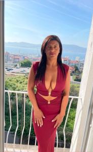 612275761: Chica busca chico en Pontevedra