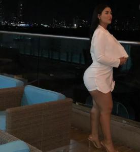 663672671: Chica busca chico en Cádiz