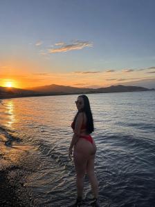 613771783: Chica busca chico en Granada