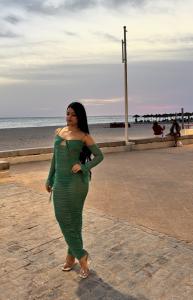691277085: Chica busca chico en Málaga