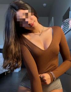 604288177: Chica busca chico en Murcia