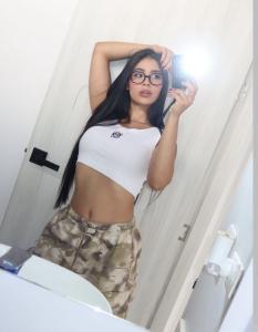 614919289: Chica busca chico en La Coruña