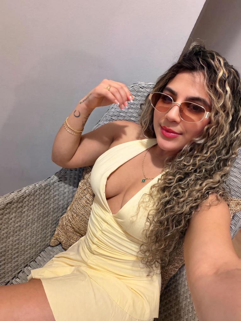 Chica busca chico en Las Palmas: Chica busca chico