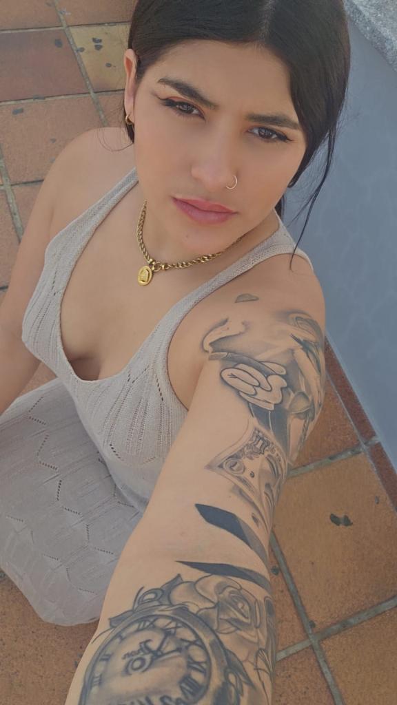 Chica busca chico en Cádiz: 