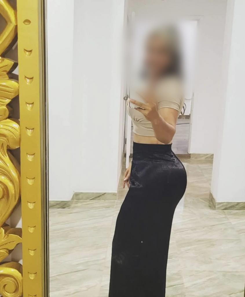 603255753: Chica busca chico en Murcia