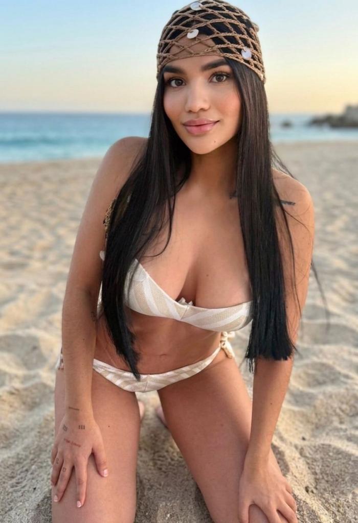 Chica busca chico en Ibiza: Chica busca chico