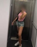 611322488: Chica busca chico en Cádiz