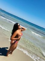637075082: Chica busca chico en Ibiza