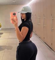 697356761: Chica busca chico en Segovia