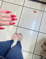 643476169: Chica busca chico en Sevilla