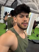 643852366: Chico busca chica en Sevilla