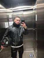667347005: Chico busca chica en Madrid