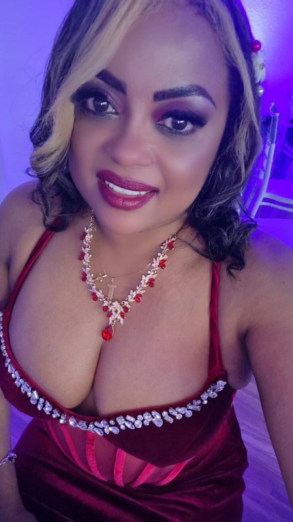 Chica busca chico en Zaragoza: Chica busca chico