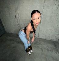 611247166: Chica busca chico en Alicante