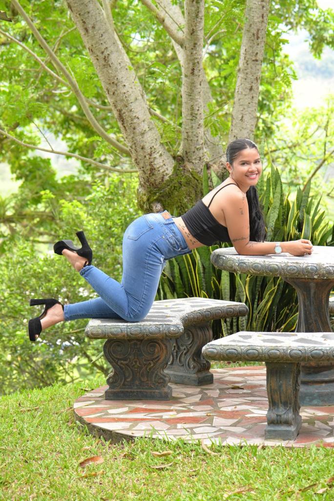 Chica busca chico en Murcia: 