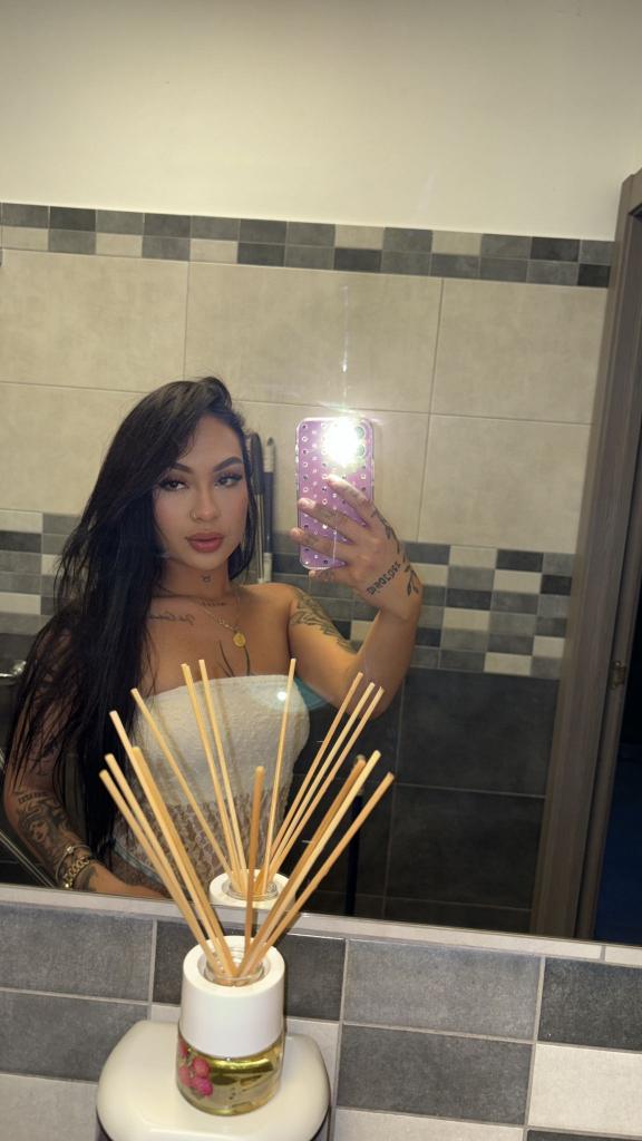 Chica busca chico en Barcelona: 