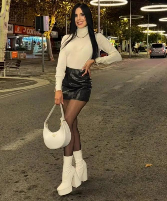 Chica busca chico en Huesca: 