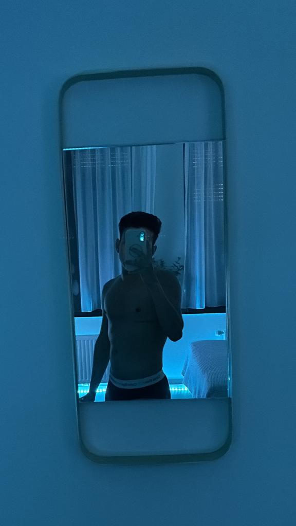 Chico busca chica en Madrid: 