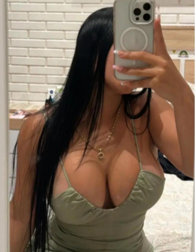 Chica busca chico en La Coruña: 