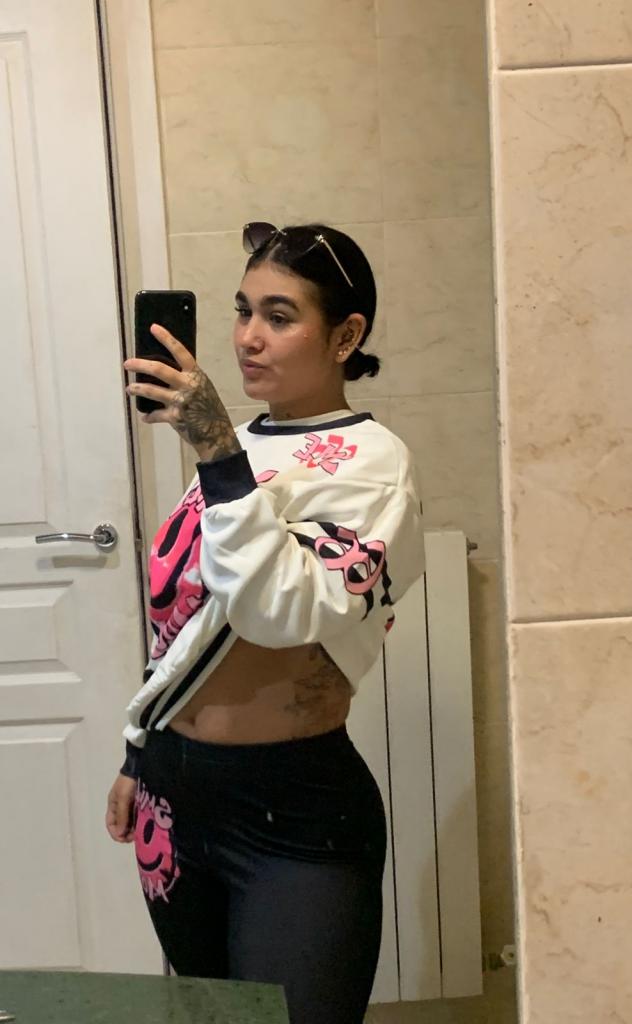 Chica busca chico en Almería: 