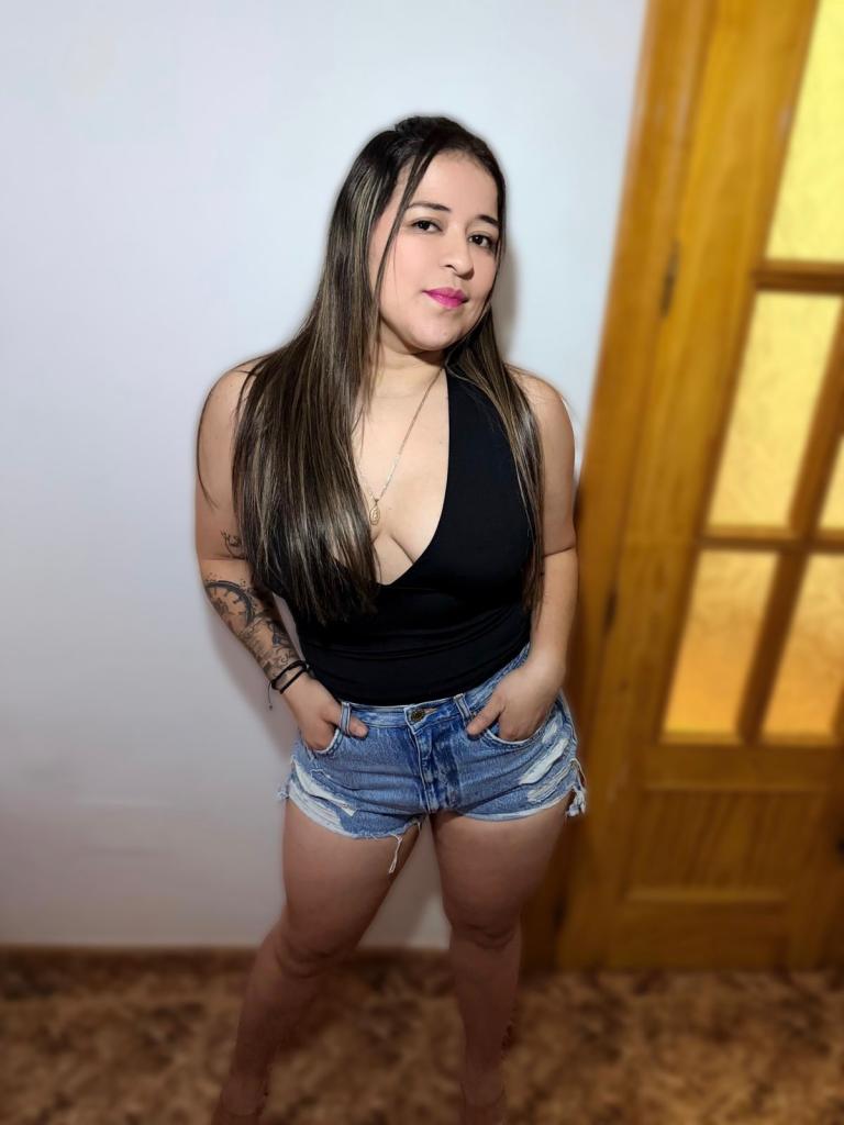 Chica busca chico en Sevilla: Chica busca chico