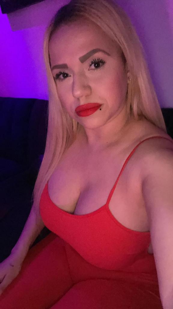 Chica busca chico en Alicante: 