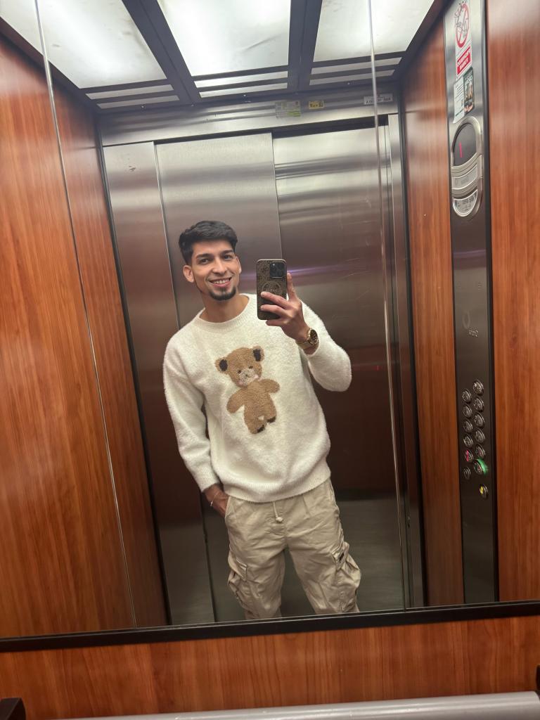 663147487: Chico busca chica en Madrid