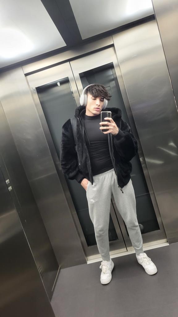 Chico busca chica en Alicante: 