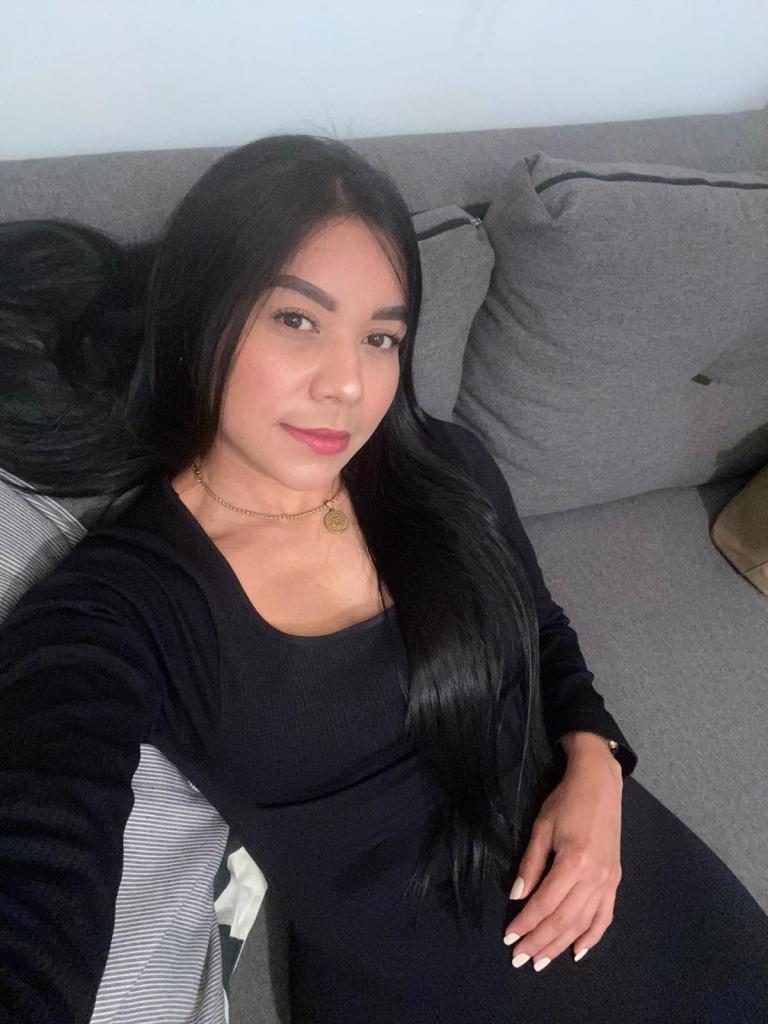613608000: Chica busca chico en Madrid
