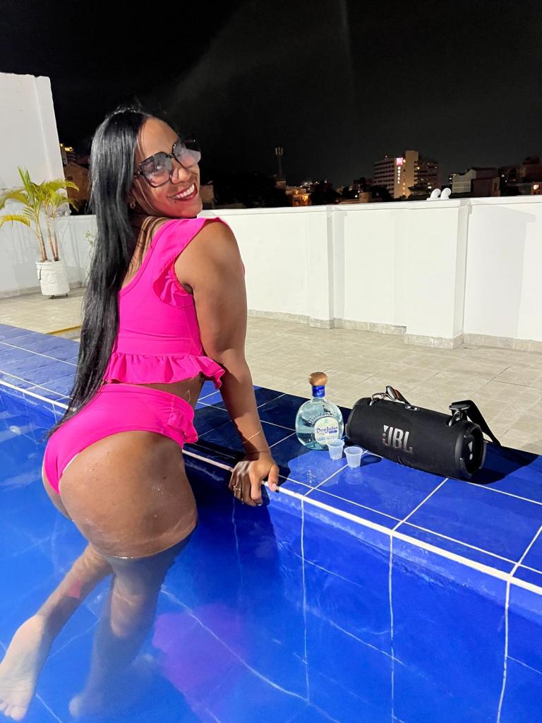 Chica busca chico en Ceuta: 