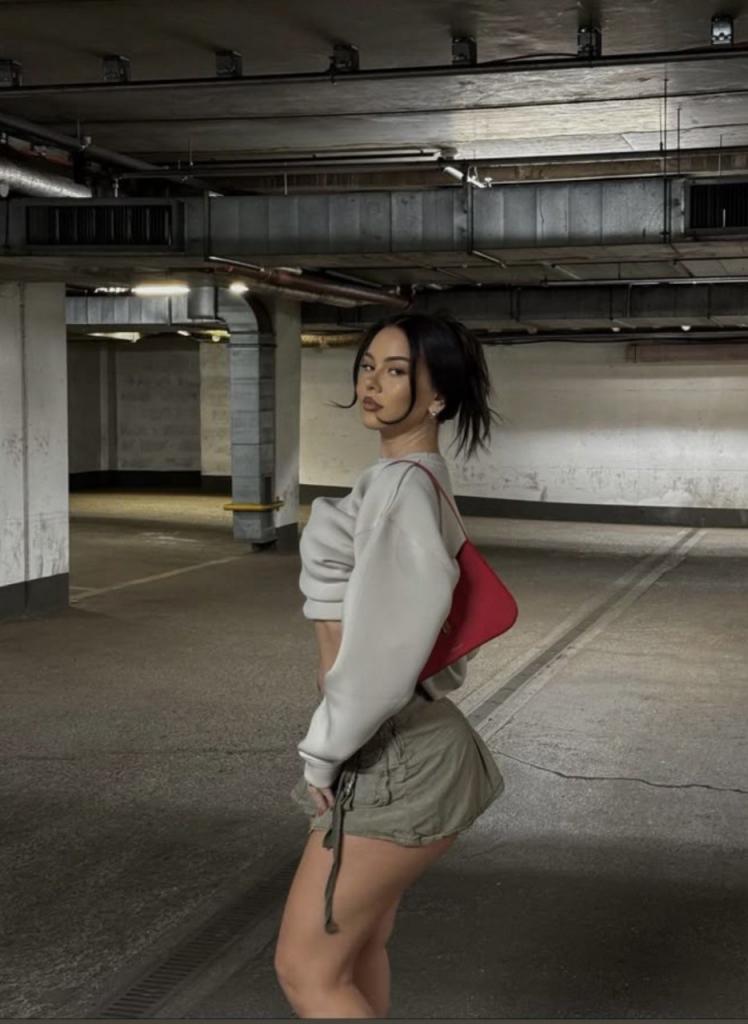 Chica busca chico en Castellón: 